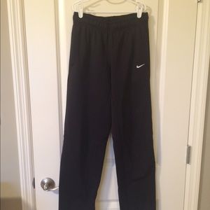 Nike thermafit sweatpants size XS